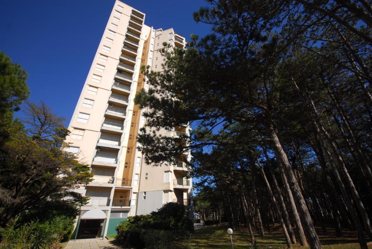 Residence Excelsior Lignano Sabbiadoro Exterior foto