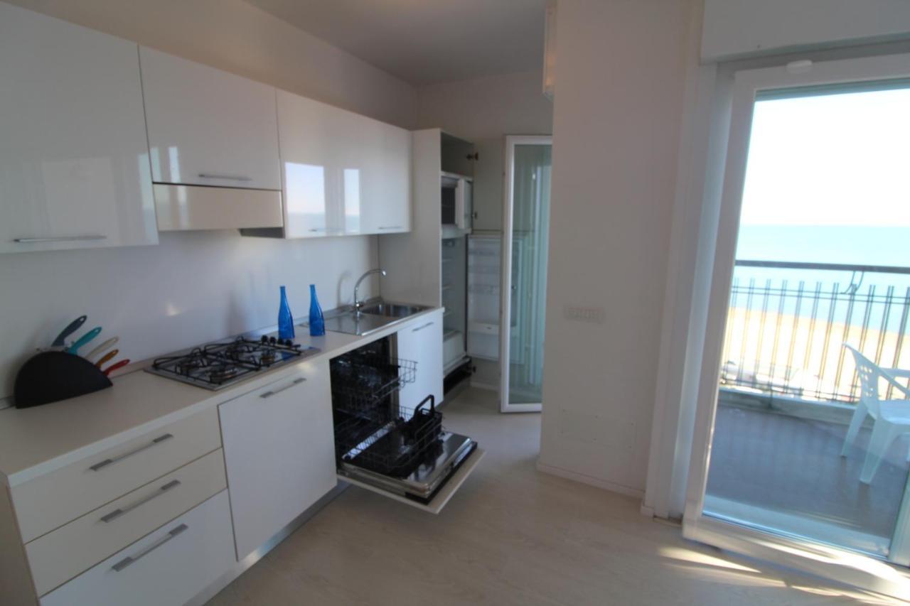 Residence Excelsior Lignano Sabbiadoro Exterior foto